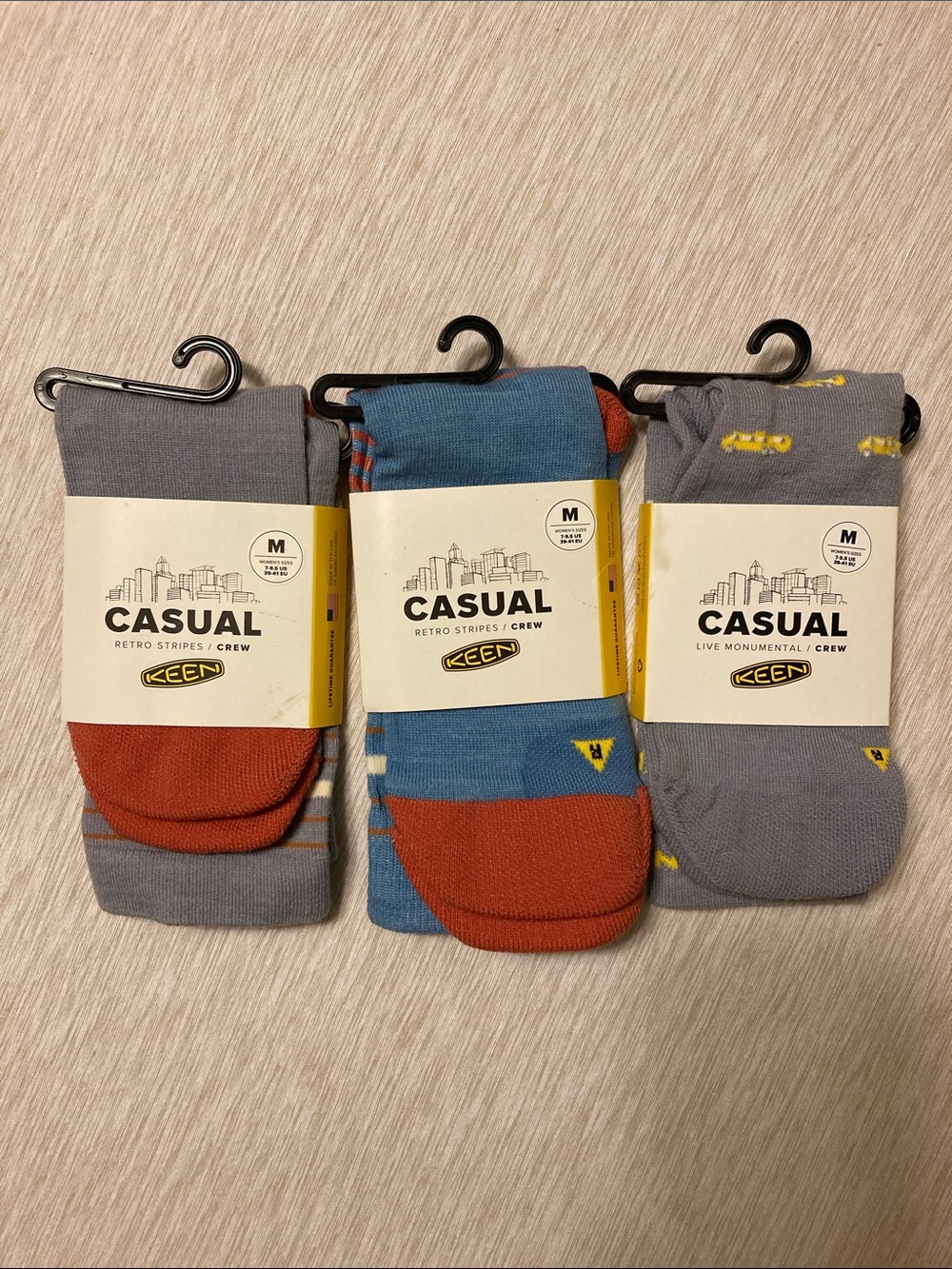 Keen casual crew socks M arch support wunderseam merino wool blend